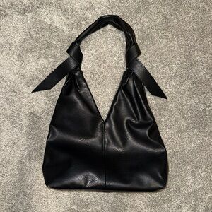 Sondra Robert’s Black Shoulder Bag